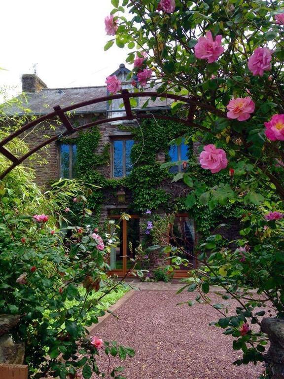 Gite Du Charme En Broceliande Mauron Kültér fotó